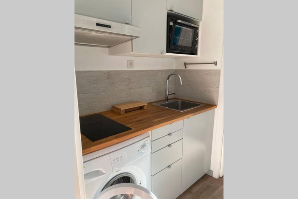 Appartement Escapade au port à Hyères Extérieur photo